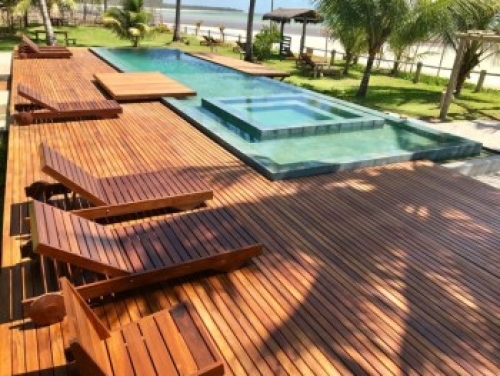 Deck Cumaru em Pari